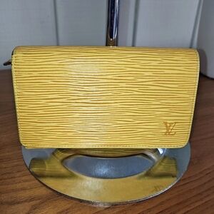 Louis Vuitton Epi Wallet